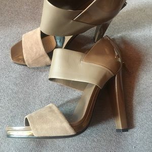 Gucci tan heels w soft suede front. Like new!